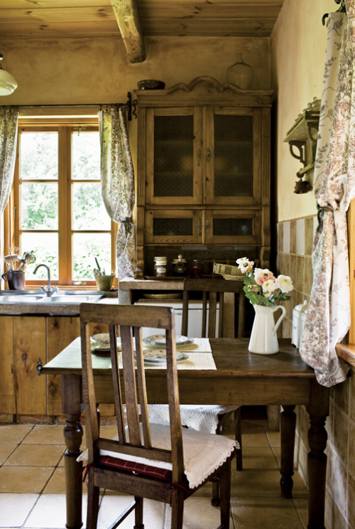 8 Beautiful Rustic Country Farmhouse Decor Ideas - shoproomideas