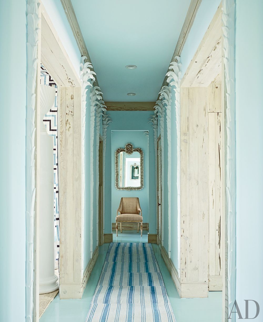 5 ways to decorate a narrow hallway shoproomideas