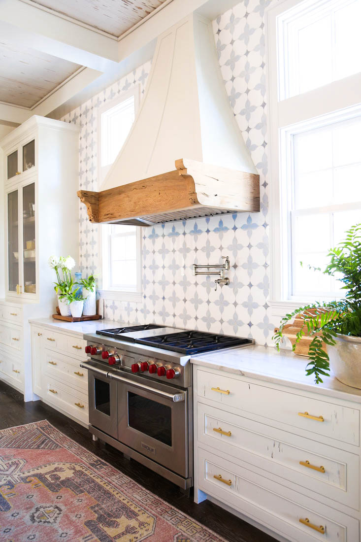 Top 20 Farmhouse Kitchen Backsplash - Home Inspiration and DIY Crafts Ideas