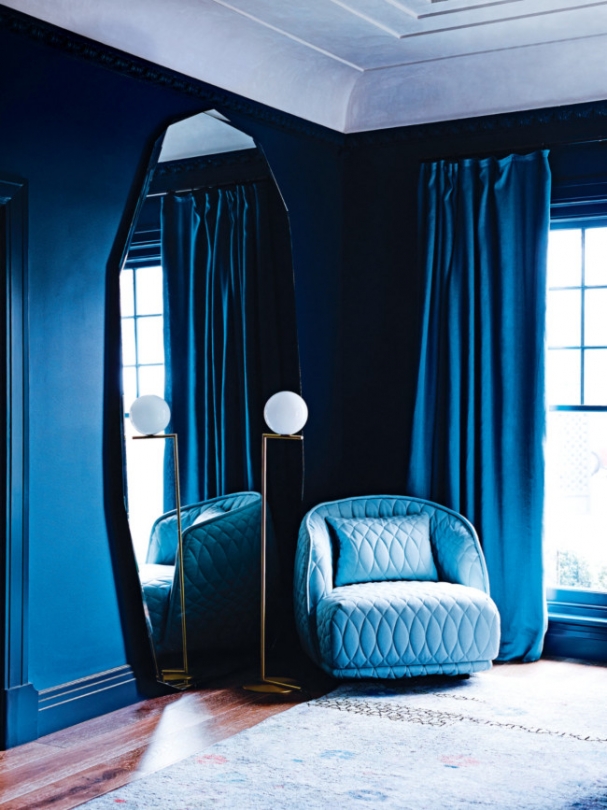 navy deep jewel tone room blue bedroom reading nook inspiration blue tufted sofa chair wall mirror inspiration sea high ceilings georgian mansion style shop room ideas