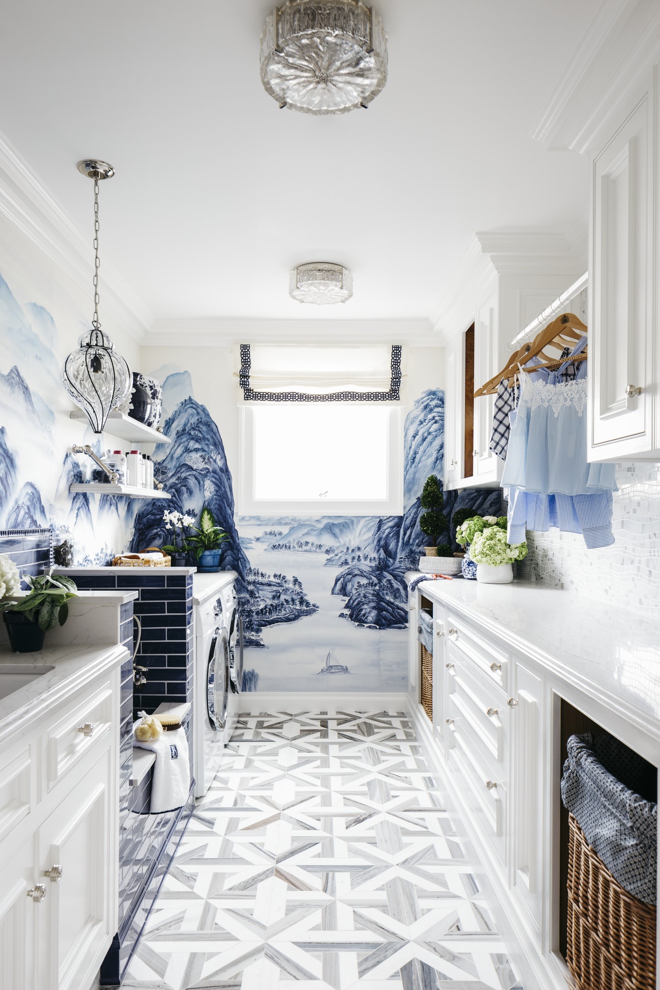 Chinoiserie Bathroom Murals White And Blue Country Farmhouse Powder Room Wallpaper Print Shop Room Ideas All White Shop Room Ideas Shop Room Ideas