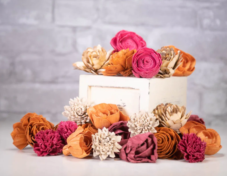 Ways to Incorporate Sola Wood Flowers Into Your Wedding Centerpieces